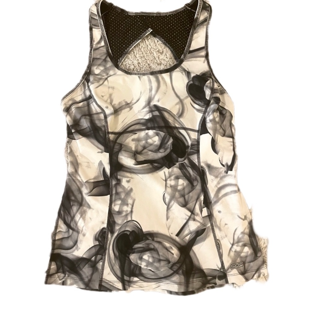 ❤️Express athletic tank with built-in bra (MBI)